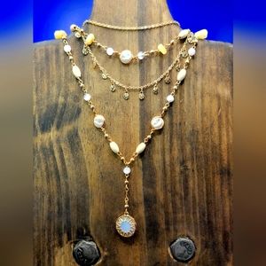 MULTISTRAND LAYERED GOLDTONE PRARLS GLASS STONE PENDANT NECKLACE (018NECK)